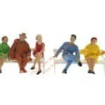 HO Sitzende Personen