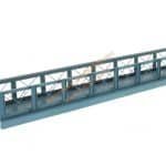 HO Fußgängersteg 18cm blau