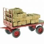 N Anhänger mit Heuladung