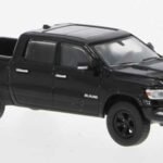 HO RAM 1500 schwarz