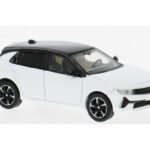 HO Opel Astra L weiss/schwarz